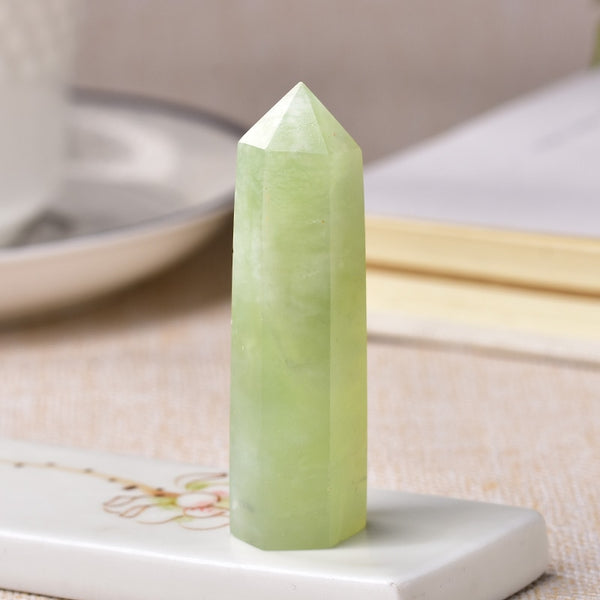 1pc Natural Crystal Point Snowflakes Jade Healing Obelisk Quartz Wand Obelisk Ornament for Home Decor Reiki Energy Stone Pyramid